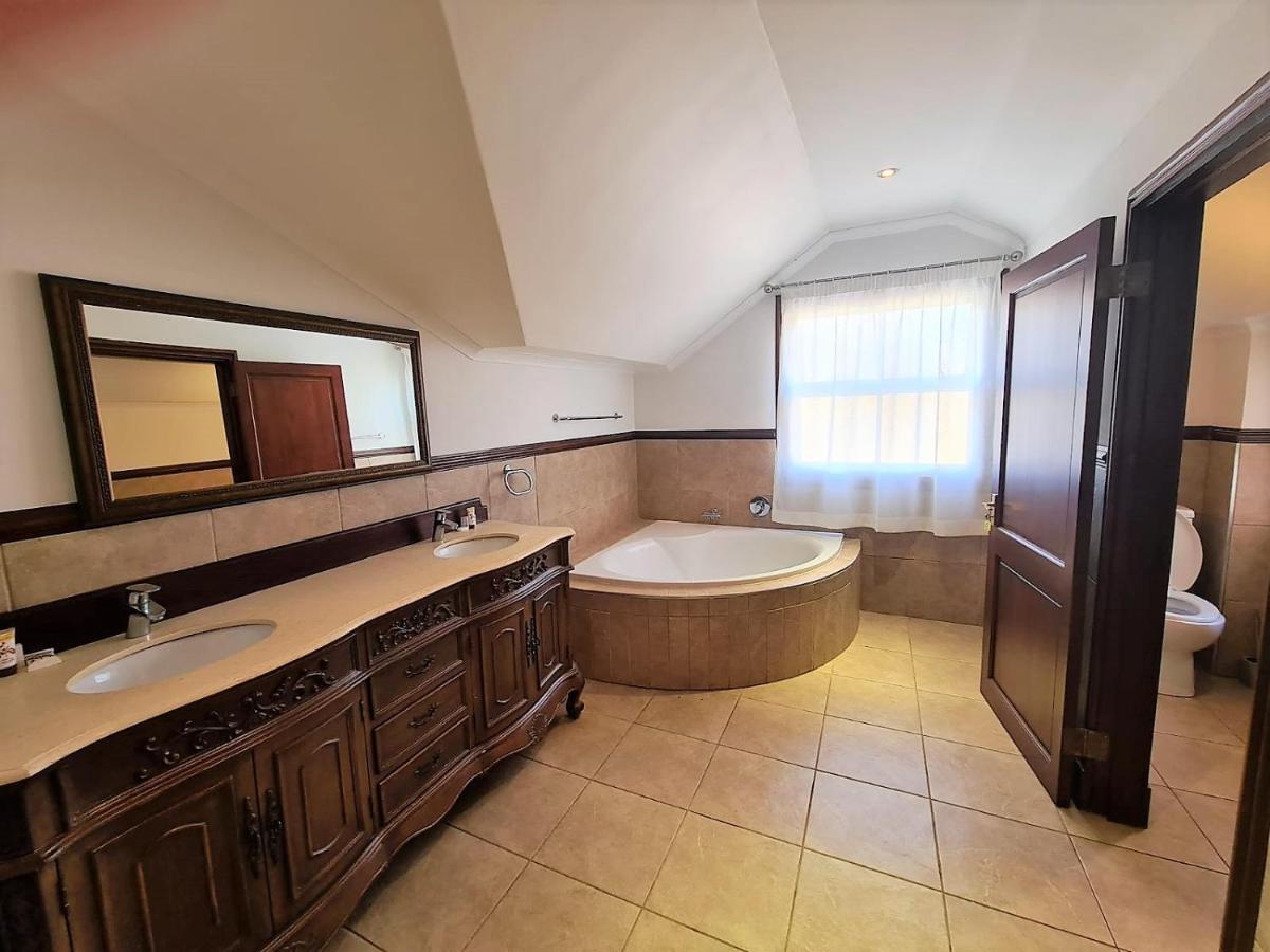 One Rawdons Estate Apartment Nottingham Road Ngoại thất bức ảnh